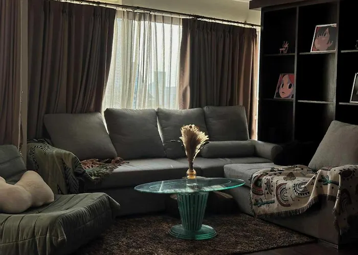 Silom Apartment *