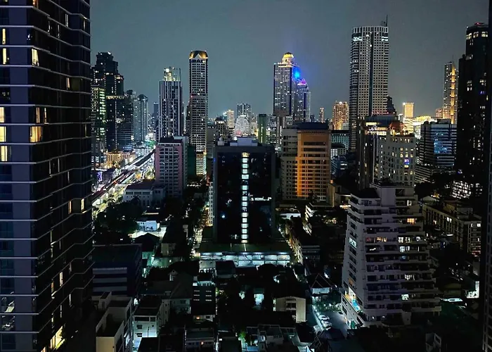 Silom Apartment