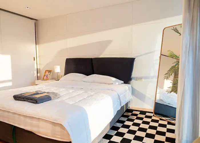 Apartment Silom *